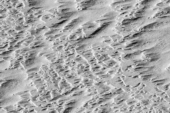 Snow ripple-mark_Whitehorse 1
